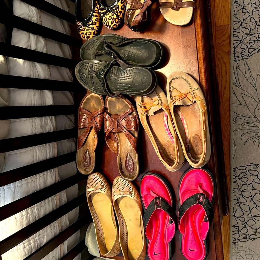 Variety of Shoes - Size 7.5 to 8.5 - Will Not Split